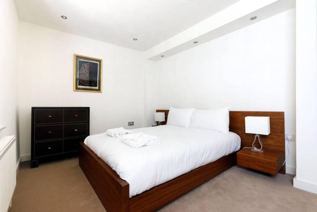 Beautiful 2 Bedroom Mews House With Parking By The Beach Μπράιτον Εξωτερικό φωτογραφία